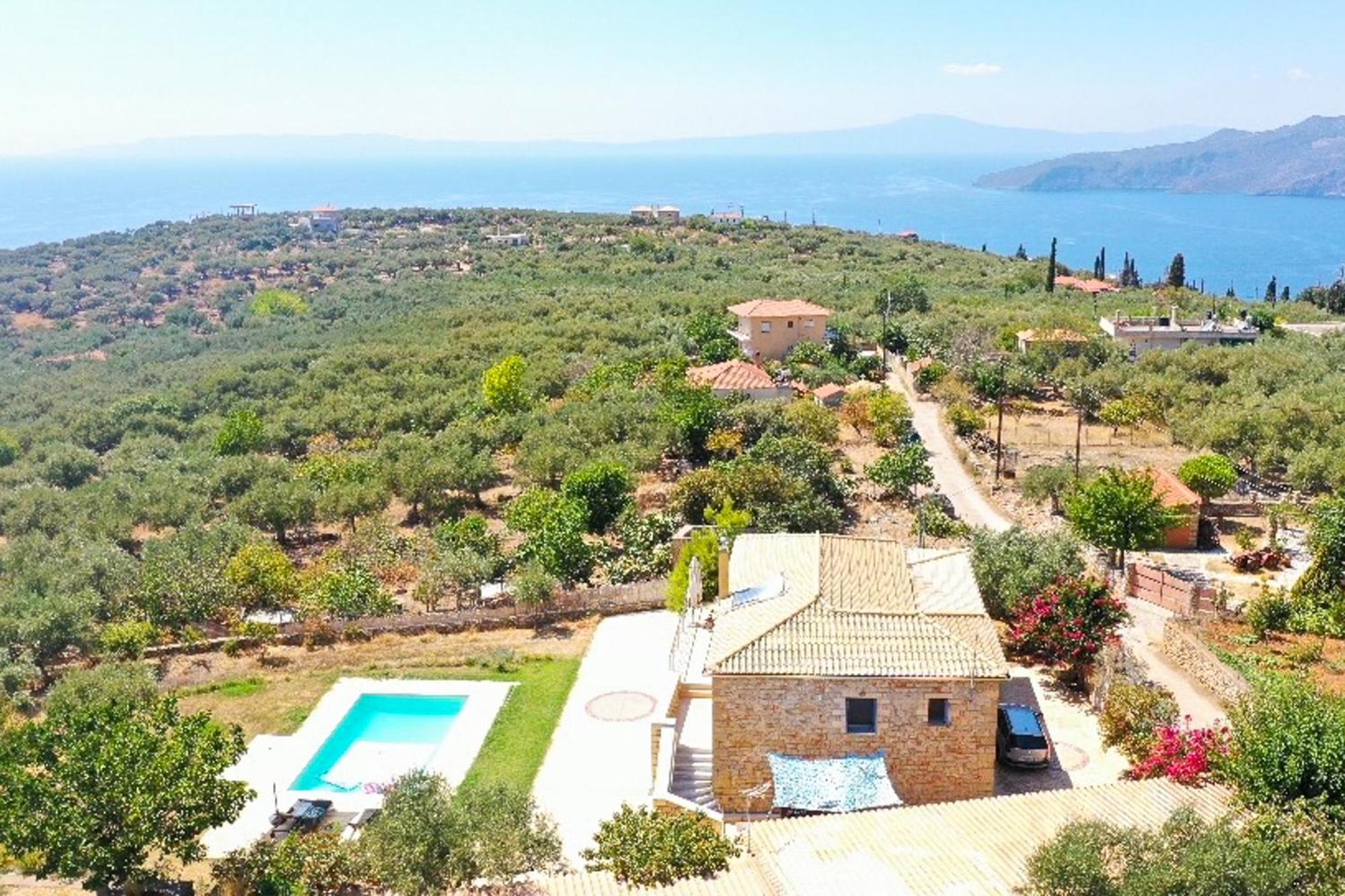 Villa Eleni - Private Pool Bliss Near Kardamili Proastion Luaran gambar